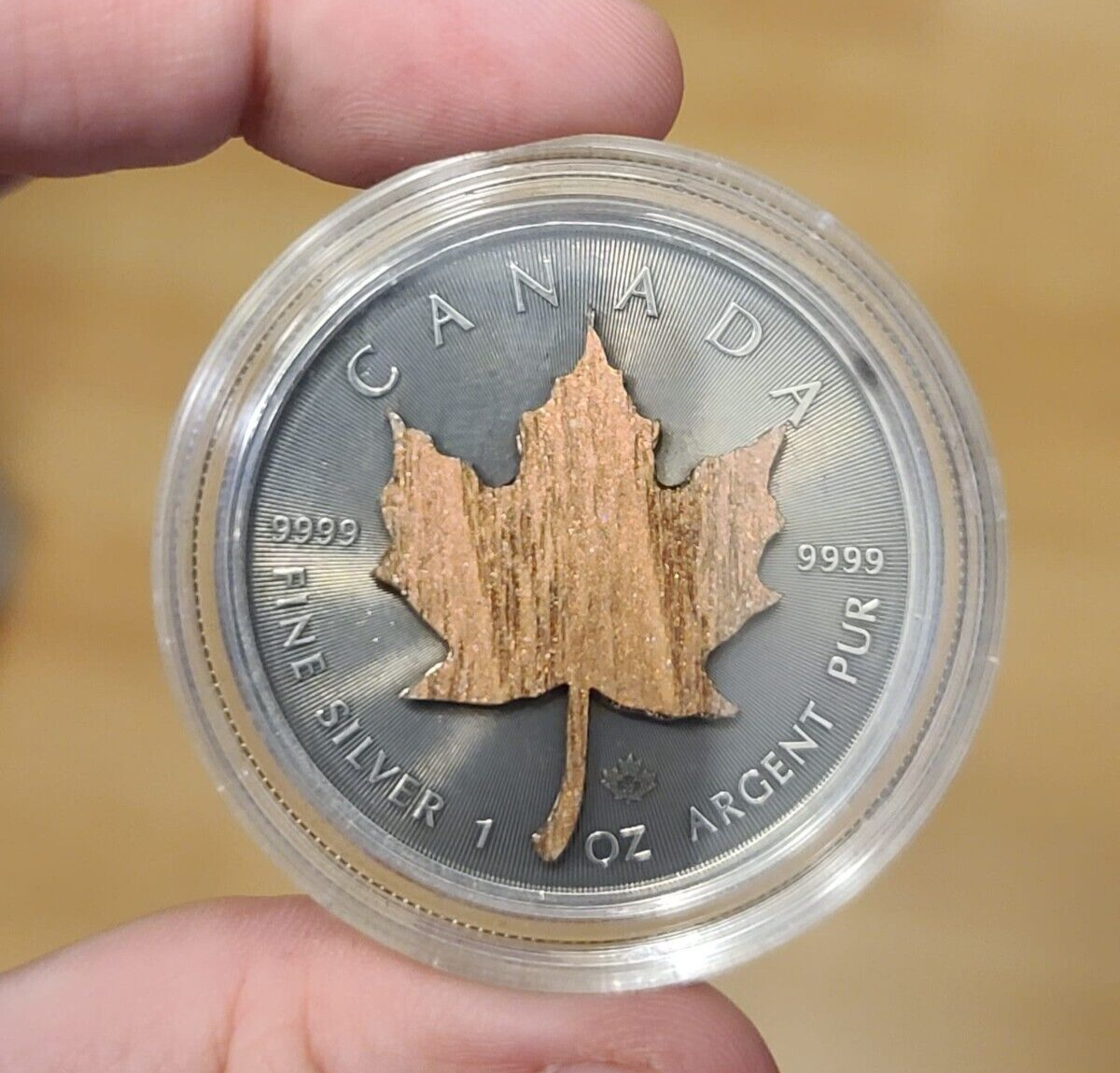 1 Oz Silver Coin 2022 $5 Canada Maple Leaf Real Wood Maple Leaf - Pink-classypw.com-1