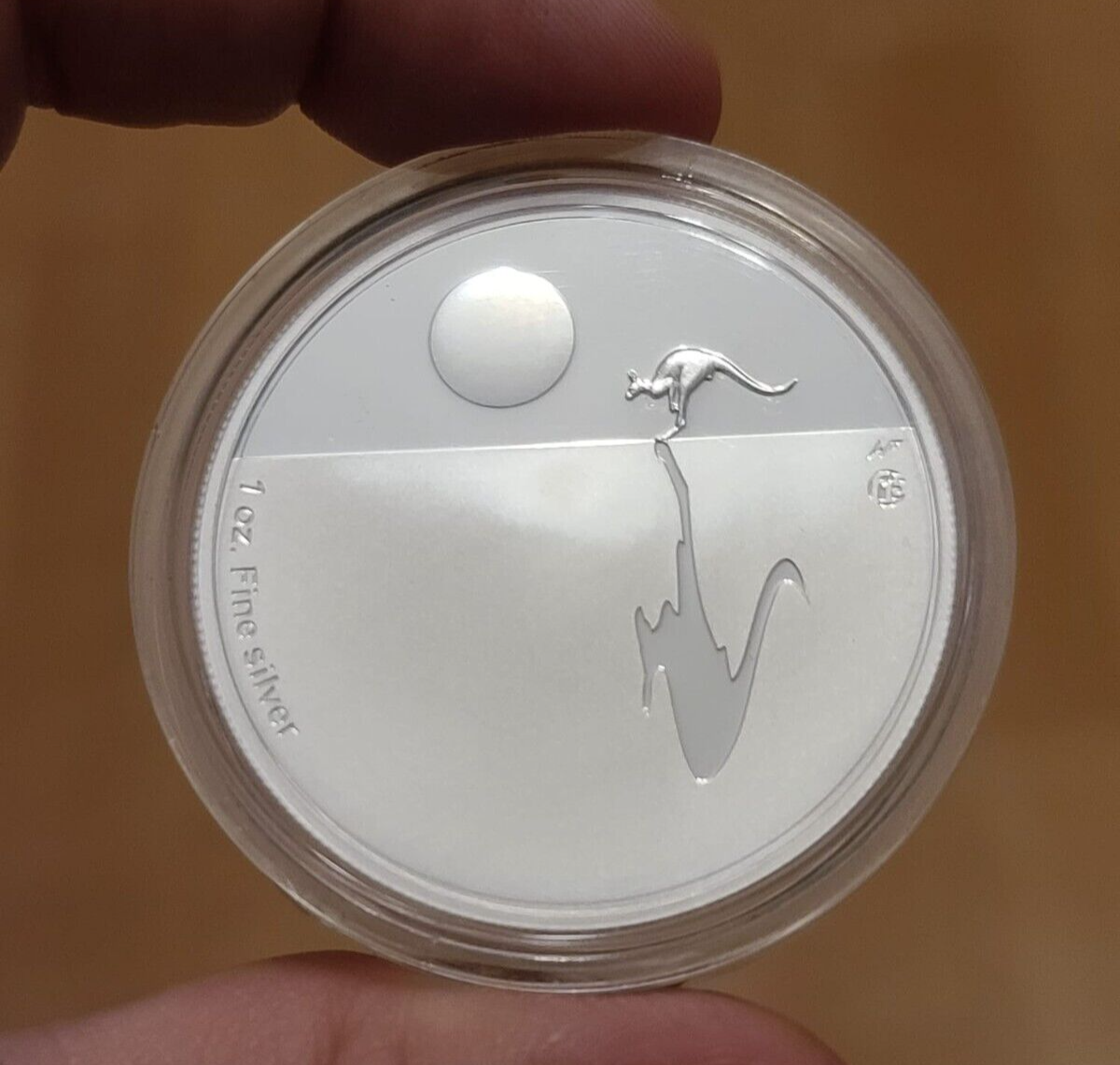 1 Oz Silver Coin 2011 Australia $1 Kangaroo at Sunset F15 Privy Mark Proof Coin-classypw.com-1