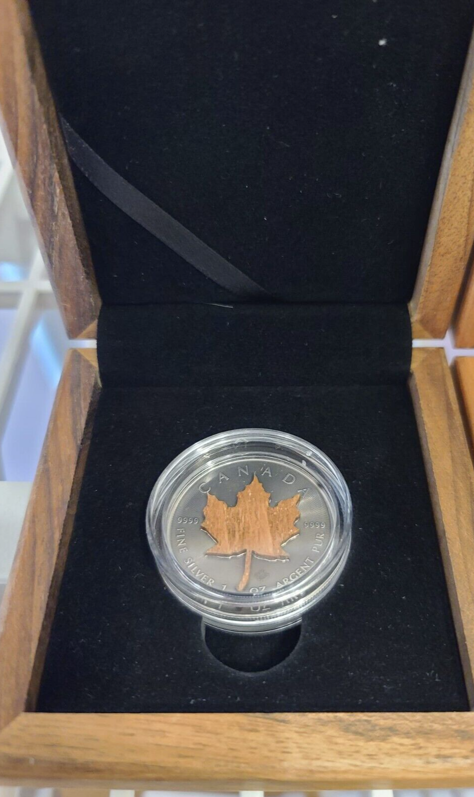 1 Oz Silver Coin 2022 $5 Canada Maple Leaf Real Wood Maple Leaf - Rose-classypw.com-3